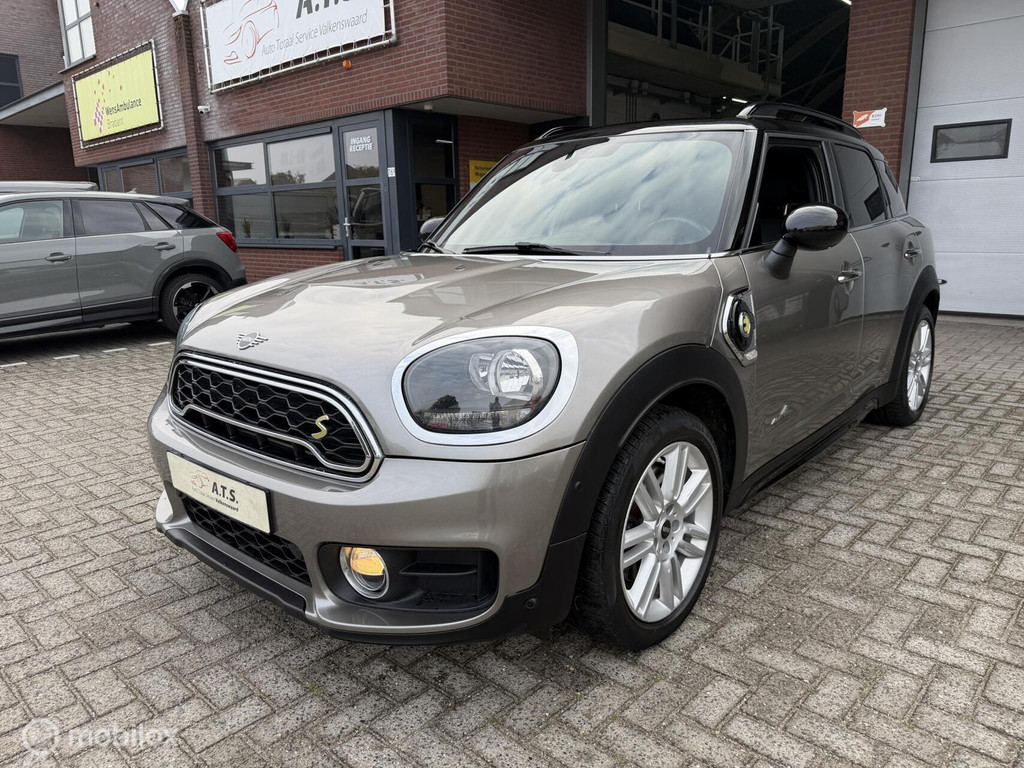MINI Countryman 1.5 Cooper S E ALL4 LEDER*NAVI*CRUISE*PDC* 56689287-0.jpg |  A.T.S.